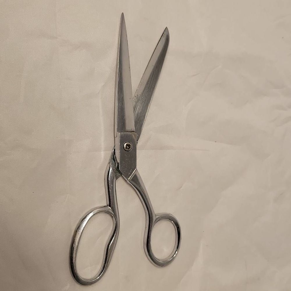 Vintage Richards Of Sheffield England Sewing Scissors Shears Speedway Chrome  6"
